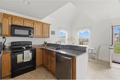 64 Burnside Avenue, Narragansett, RI 02882 - Photo 7