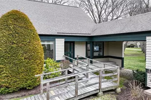 5 Brandywine Ln, Narragansett, RI 02882 - Photo 1