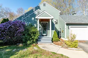 34 Gentian Dr, South Kingstown, RI 02879 - Photo 1