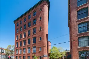 14 Imperial Pl, Providence, RI 02903 - Photo 1