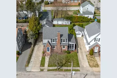 47 Knollwood Avenue, Cranston, RI 02910 - Photo 1