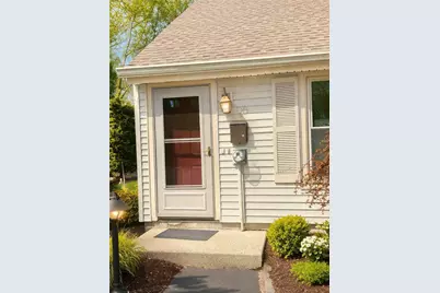 565 Smithfield Road #D8, North Providence, RI 02904 - Photo 1