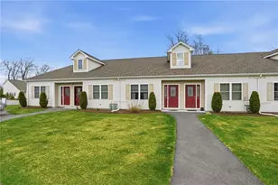 12 Gray Coach Ln, Cranston, RI 02921 - Photo 1