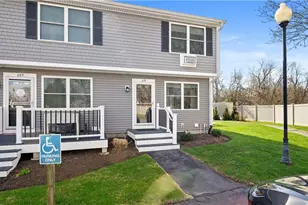 200 Post Rd, Warwick, RI 02888 - Photo 1