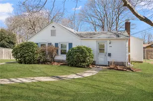 292 Boulevard, Middletown, RI 02842 - Photo 1