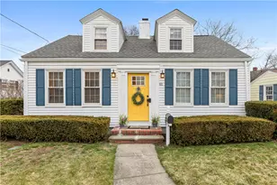 61 Bishop Ave, East Providence, RI 02916 - Photo 1