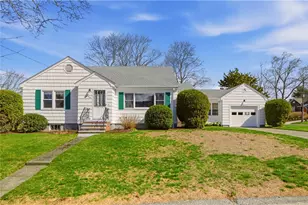 24 Kearns Ave, Tiverton, RI 02878 - Photo 1