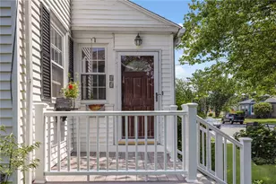 81 Old Fort Rd, Newport, RI 02840 - Photo 1