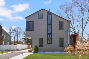 34 Boyce Ave, Barrington, RI 02806 - Photo 1