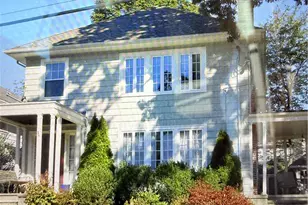 268 Hillside Ave, Pawtucket, RI 02860 - Photo 1