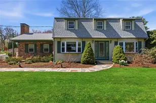 1 Thomas Dr, Cumberland, RI 02864 - Photo 1