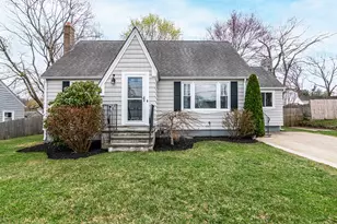 150 Lewiston St, Warwick, RI 02889 - Photo 1