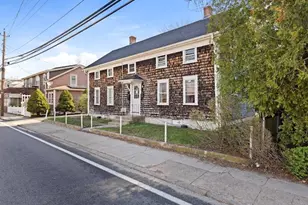 1692 Main St, West Warwick, RI 02893 - Photo 1