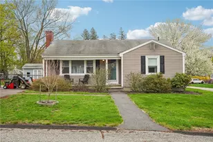 87 Evergreen St, Cumberland, RI 02864 - Photo 1