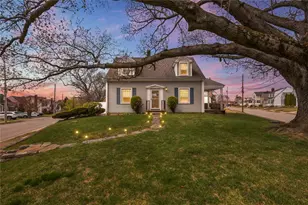 381 Auburn St, Cranston, RI 02910 - Photo 1