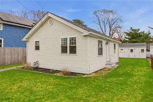 11 Leslie Ave, Barrington, RI 02806 - Photo 1