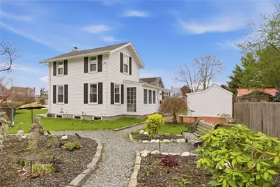 9 Leslie Avenue, Barrington, RI 02806 - Photo 1