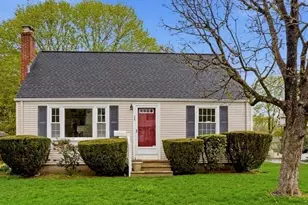 36 Ideal Ct, Warwick, RI 02818 - Photo 1