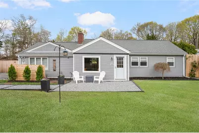 628 County Road, Barrington, RI 02806 - Photo 1