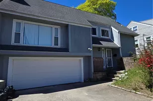 3 Hemlock Dr, Johnston, RI 02919 - Photo 1