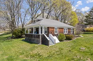 60 Riverview Ave, Tiverton, RI 02878 - Photo 1