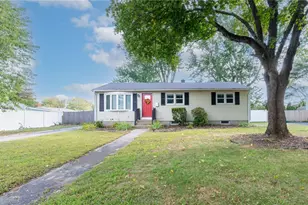 198 Asylum Rd, Warwick, RI 02886 - Photo 1