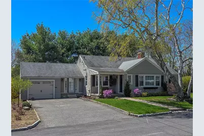 111 Wannamoisett Road, East Providence, RI 02914 - Photo 1