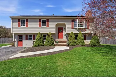 7 Jennifer Drive, Bristol, RI 02809 - Photo 1