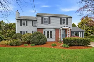 23 Hillcrest Rd, South Kingstown, RI 02879 - Photo 1