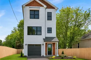 260 Point Ave, Warwick, RI 02889 - Photo 1