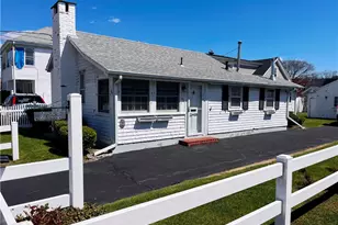 64 Woodhaven Rd, Pawtucket, RI 02861 - Photo 1