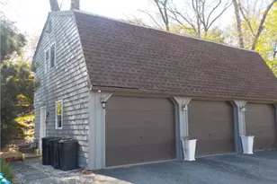25 Cabot St, Lincoln, RI 02865 - Photo 1