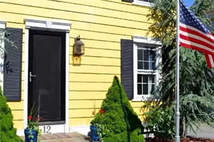 12 Third School St, Bristol, RI 02809 - Photo 1