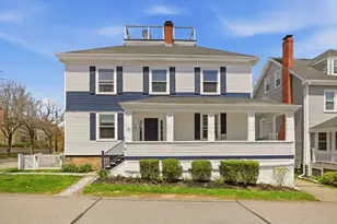 8 Champlin St, Newport, RI 02840 - Photo 1