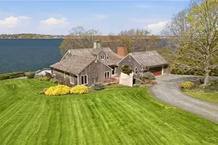 217 Nanaquaket Rd, Tiverton, RI 02878 - Photo 1