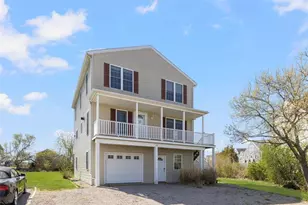 42 Spruce Ave, Narragansett, RI 02882 - Photo 1