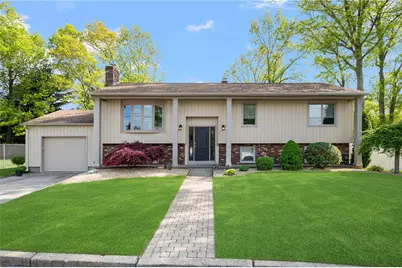 7 Robins Way, North Providence, RI 02904 - Photo 1