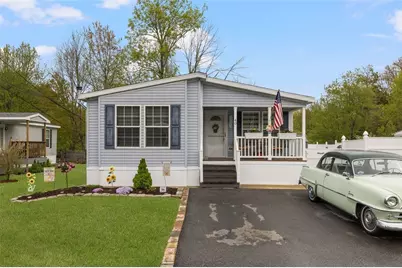40 Hemlock Road, Glocester, RI 02814 - Photo 1