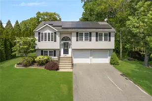 111 S Comstock Pkwy, Cranston, RI 02921 - Photo 1