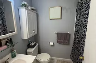 25 Devereux Rd, Providence, RI 02909 - Photo 15