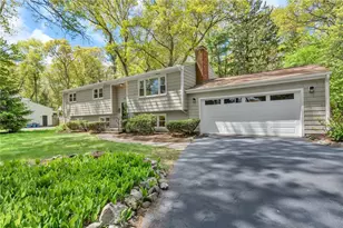 168 Edmond Dr, North Kingstown, RI 02852 - Photo 1