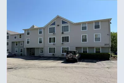 201 Woodlawn Avenue #104, North Providence, RI 02904 - Photo 1