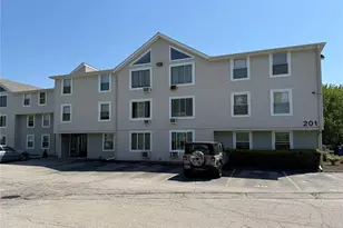 201 Woodlawn Ave, North Providence, RI 02904 - Photo 1