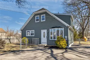 176 Horse Neck Rd, Warwick, RI 02889 - Photo 1