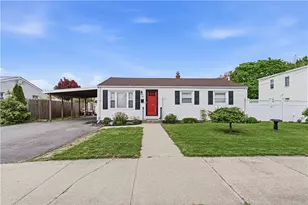 72 Julian St, Pawtucket, RI 02861 - Photo 1
