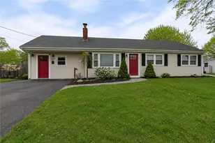 189 Underwood Ave, Warwick, RI 02888 - Photo 1