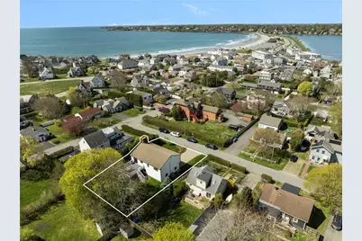 11 Renfrew Avenue, Middletown, RI 02842 - Photo 1