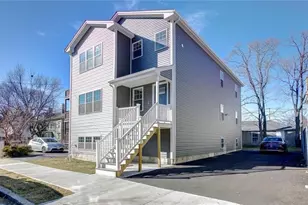 17 Slocum St, Providence, RI 02909 - Photo 1