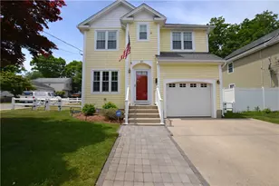 517 Pleasant St, Pawtucket, RI 02860 - Photo 1