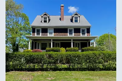 45 Woodlawn Avenue #3, Bristol, RI 02809 - Photo 1
